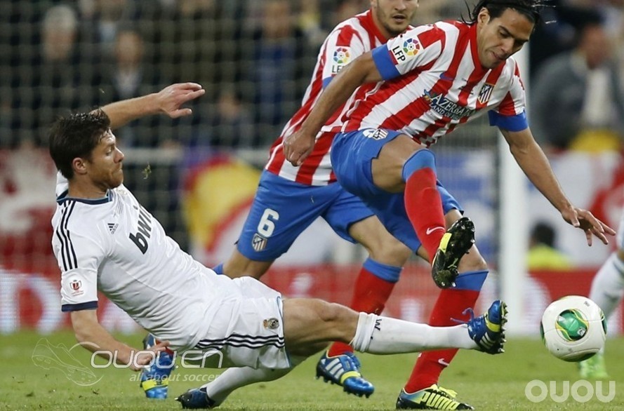 国王杯上演“龙虎斗”