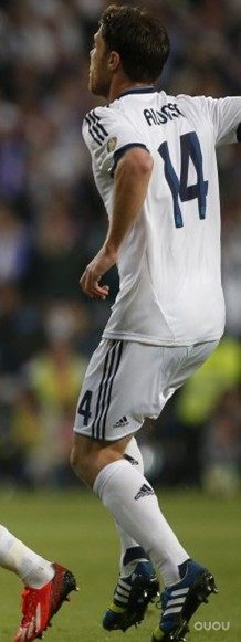 国王杯上演“龙虎斗”