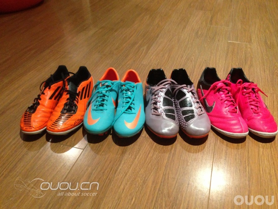 晒一晒自己的几双球鞋. 主要是Nike.