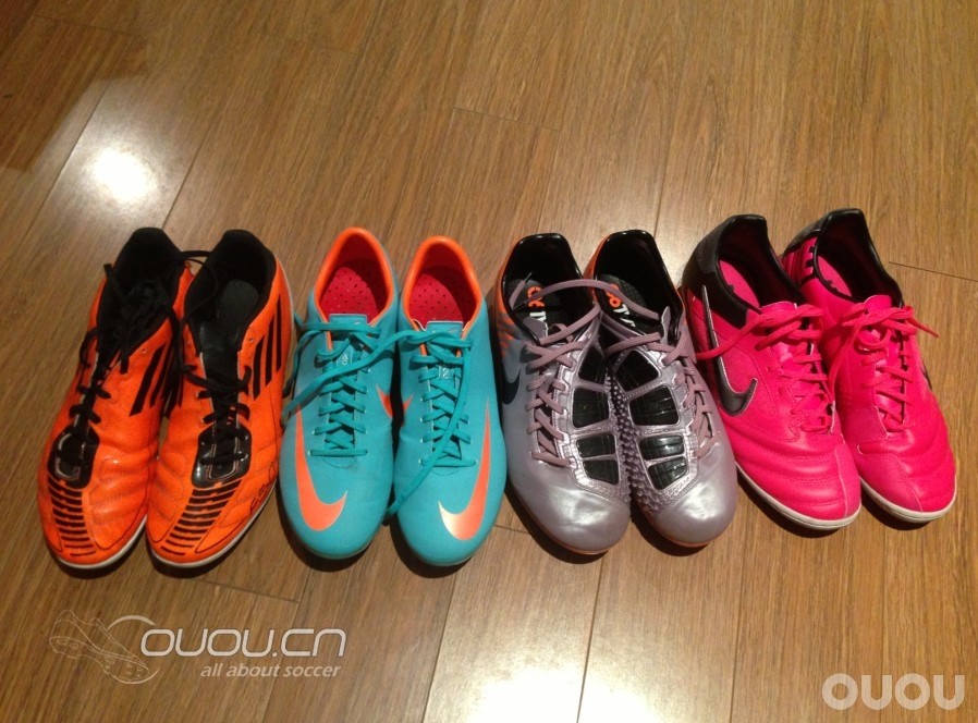 晒一晒自己的几双球鞋. 主要是Nike.