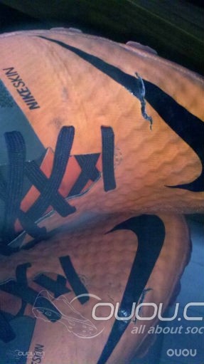 毒锋的材质和波霸2的材质是一样的吗?怕怕!