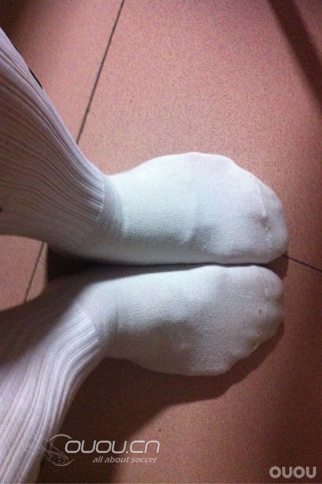 大哥们看看我脚宽吗?