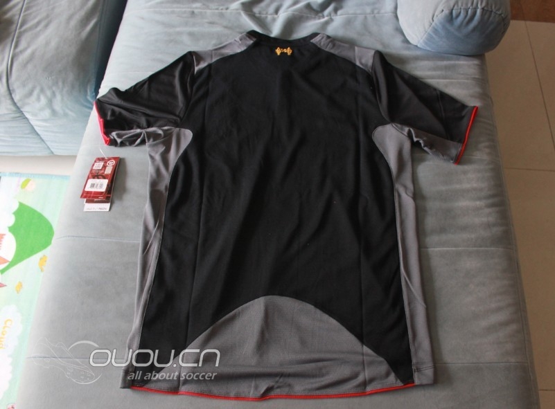 最近收的一些球衣