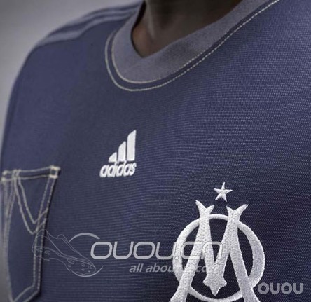 马赛13-14赛季主客场及欧冠比赛球衣,设计甩钩子好几条街!!!
