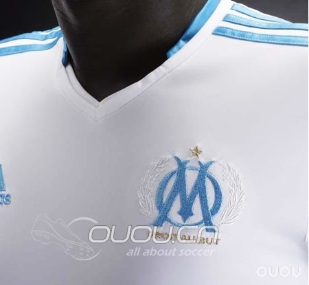 马赛13-14赛季主客场及欧冠比赛球衣,设计甩钩子好几条街!!!