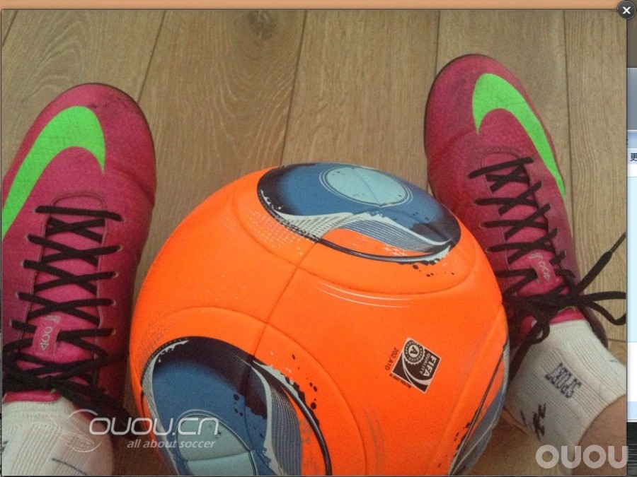 新入的一个联合会杯雪地版