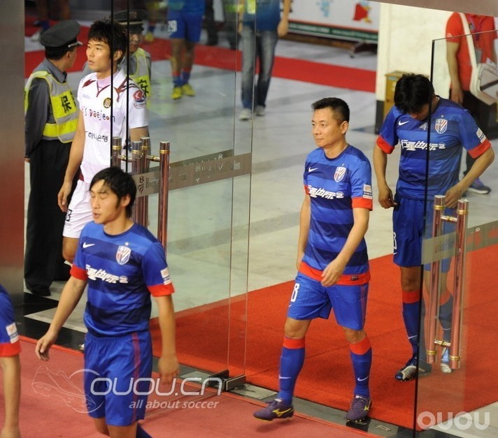 朱骏这鞋的配色不错。