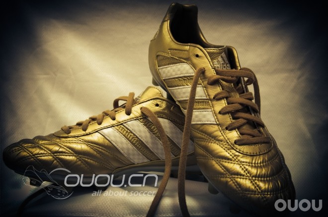 黄金战靴 有后期 重口味(图片重新编辑)