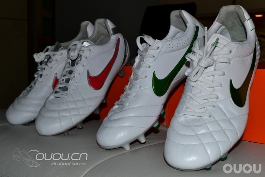 红绿灯!灯~等灯!等灯!–新入白绿legend和白红flight纯赏析