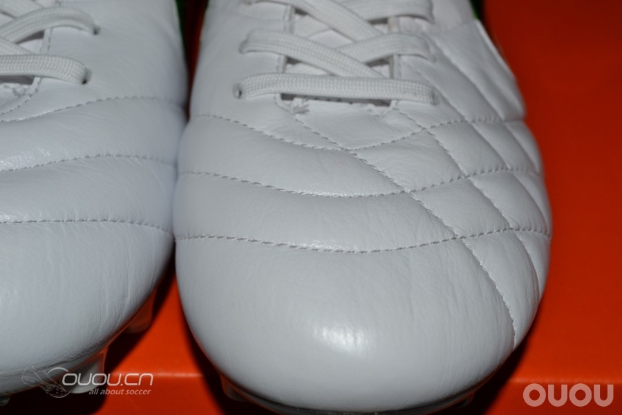 红绿灯!灯~等灯!等灯!–新入白绿legend和白红flight纯赏析