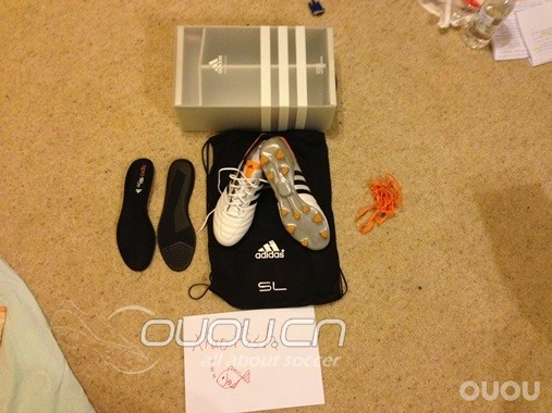 最近阿迪比较火,我也来凑个热闹。我也秀一下11pro sl