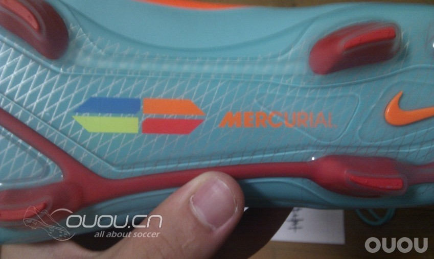 姐姐从日本给我带的湖蓝色顶级HG刺客8