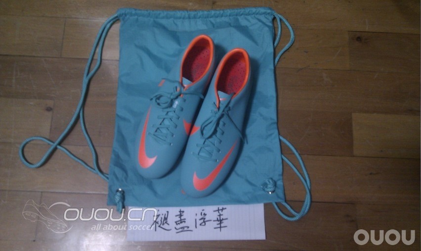 姐姐从日本给我带的湖蓝色顶级HG刺客8