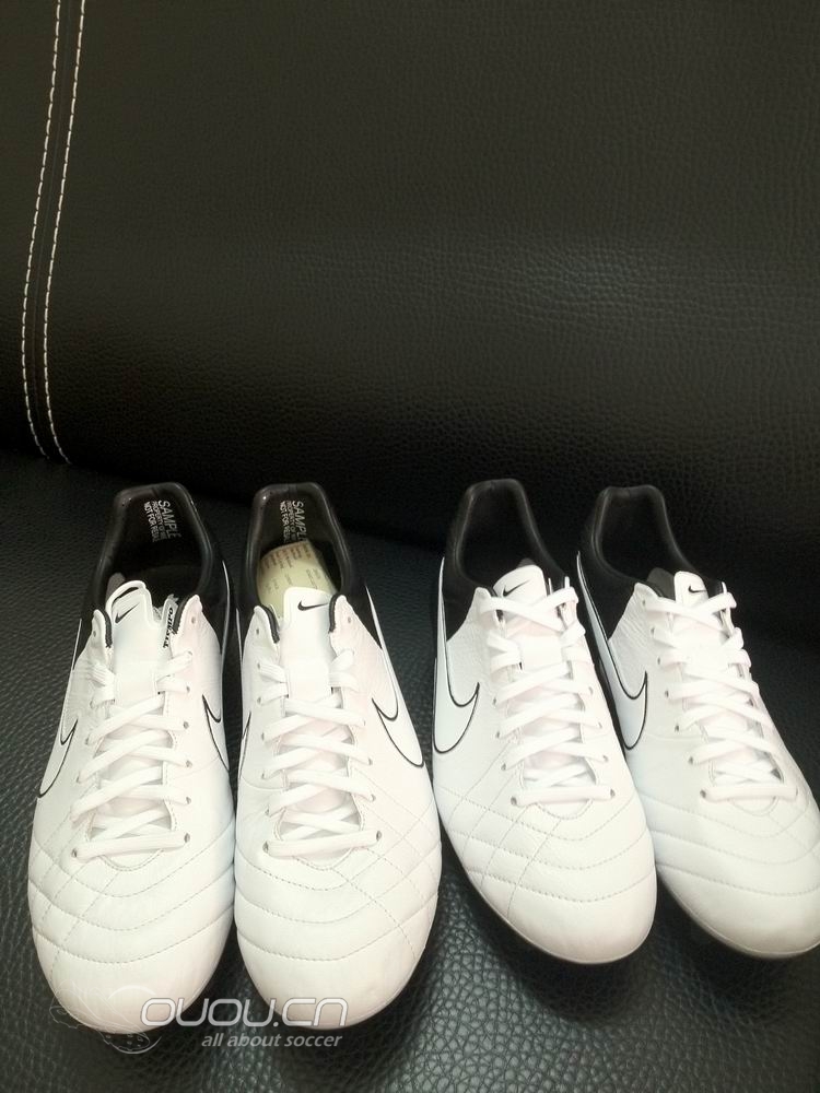 意产NIKE 传奇4欧洲杯配色Elite