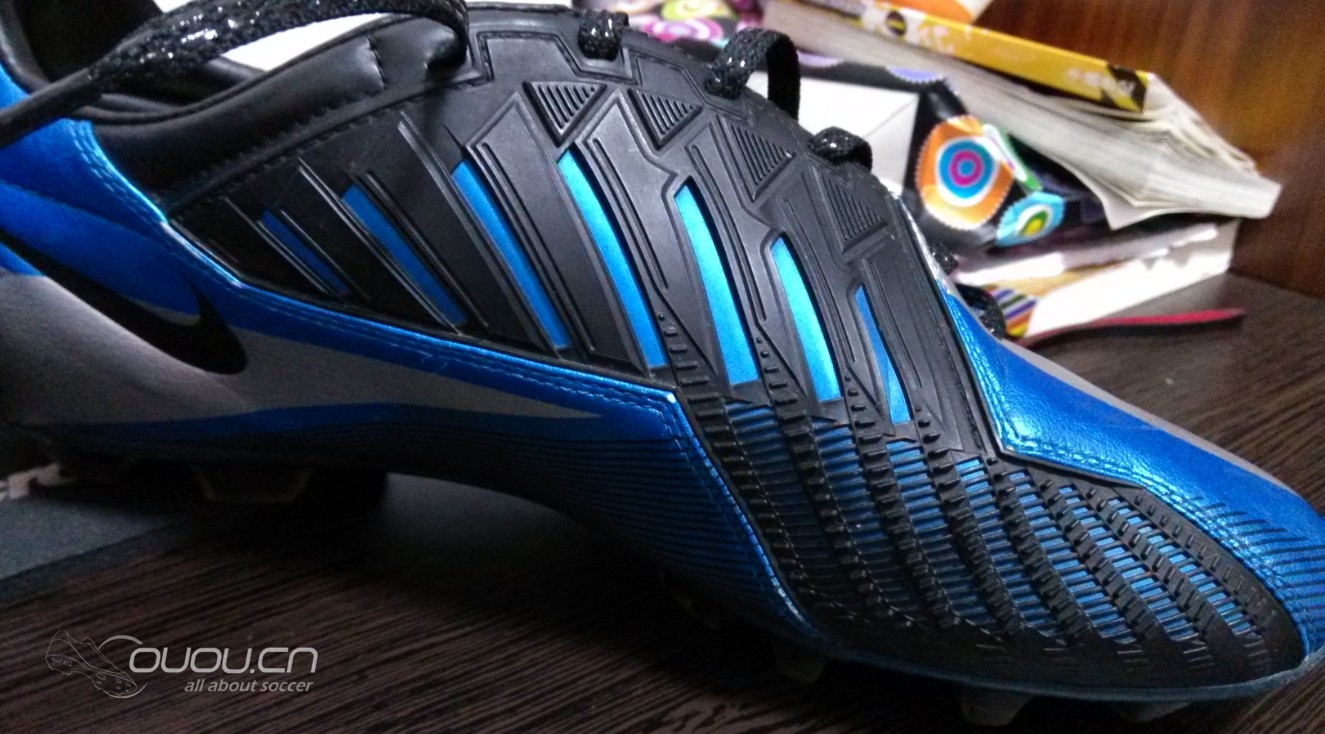 2012年8月,第一次买的战靴