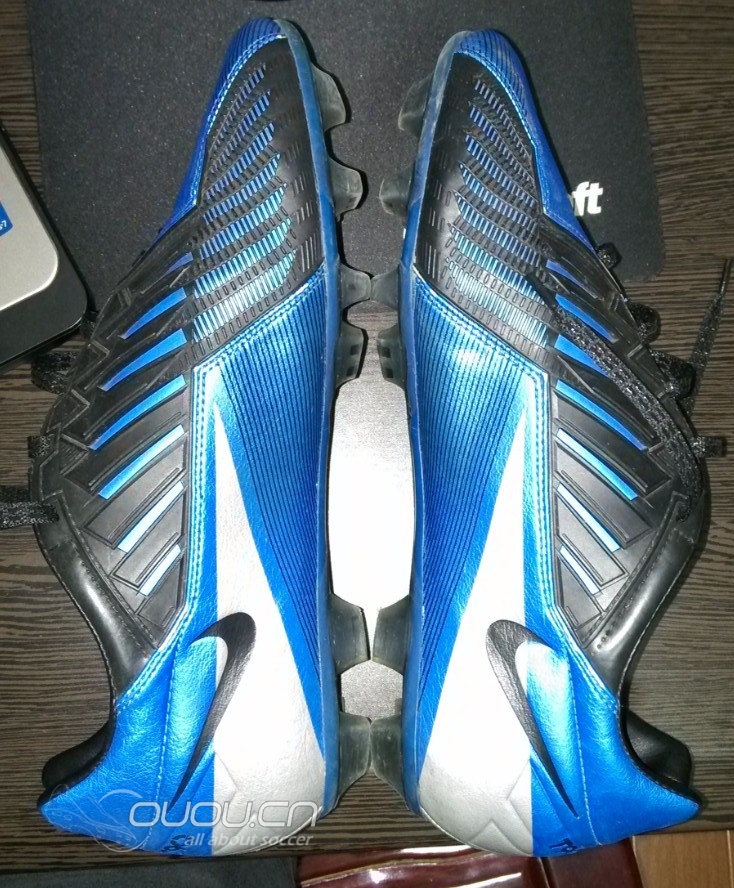 2012年8月,第一次买的战靴