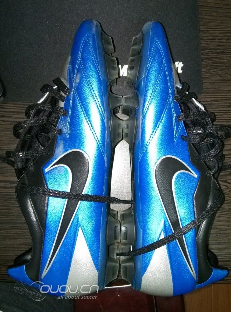 2012年8月,第一次买的战靴