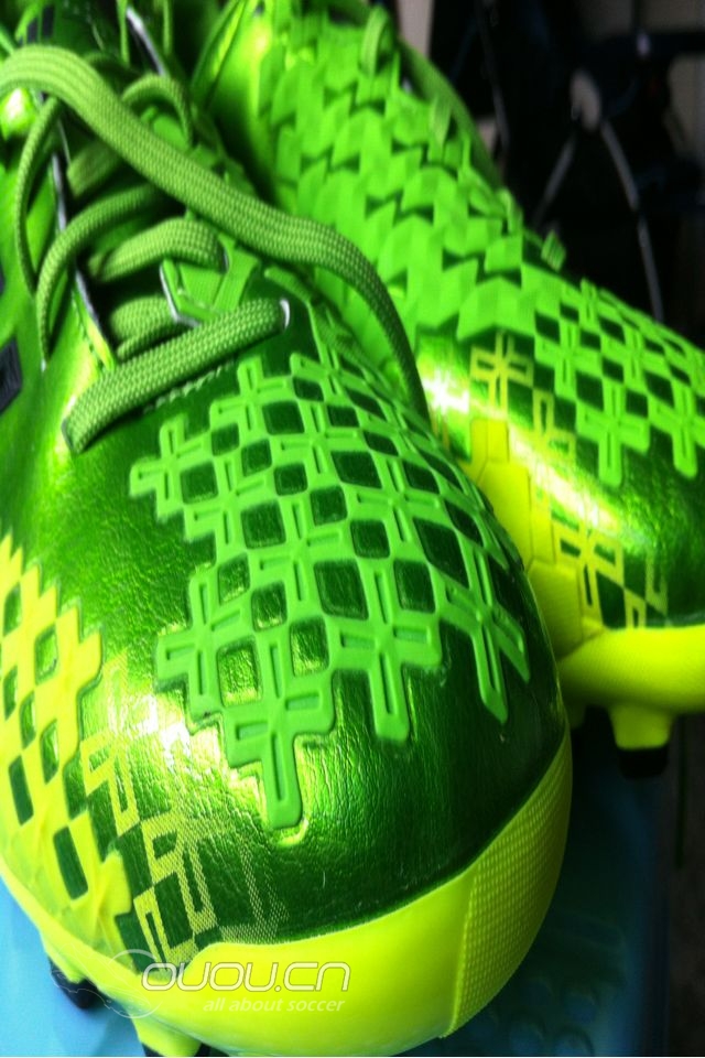 刚入手lz2,求鉴定!