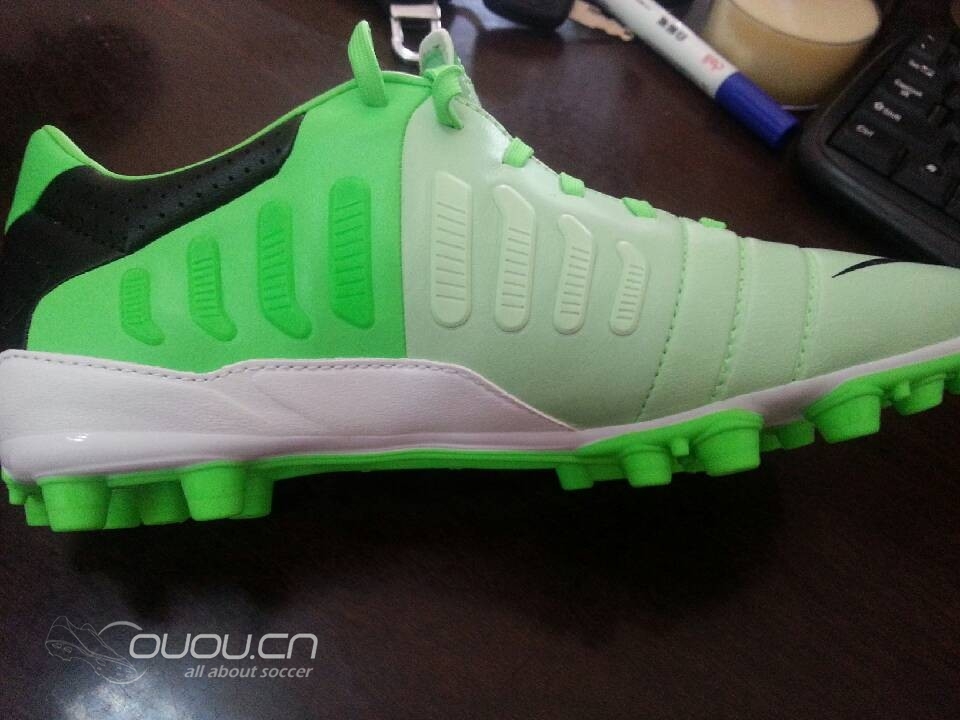 TB买的CRT360,求鉴定真假,谢谢