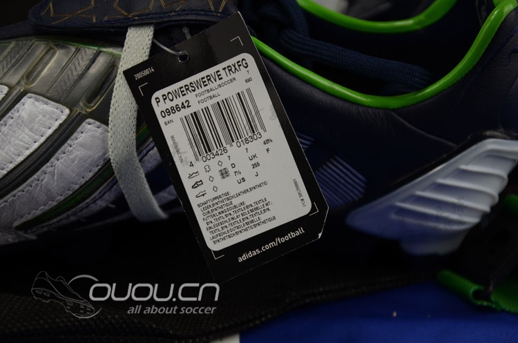 新入欧冠配色猎9一双,请帮辨别真假谢谢!