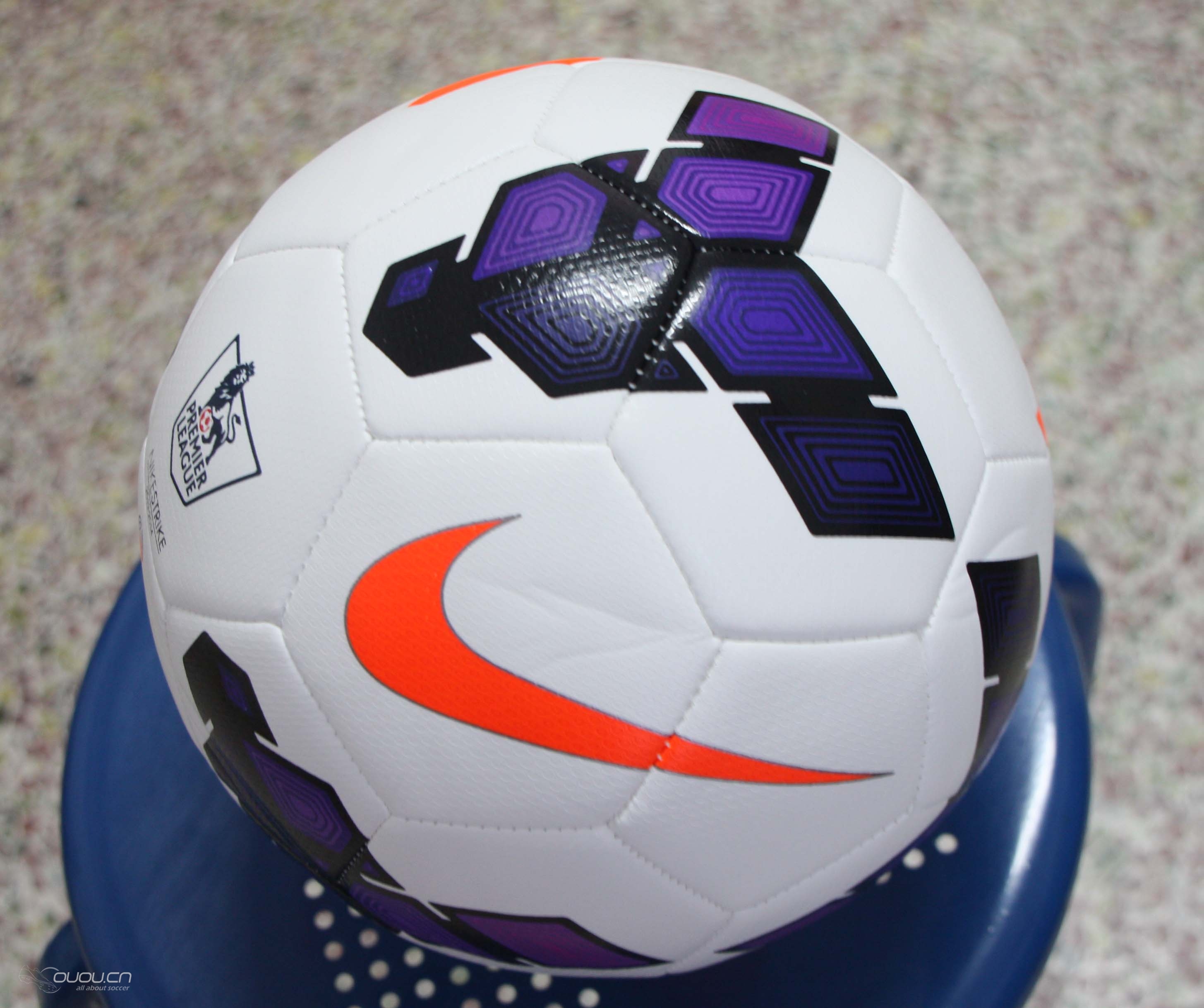 2013-2014英超比赛用球求鉴定