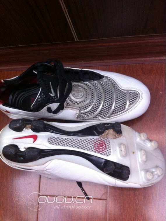 上海某现役球员落场(欣赏)