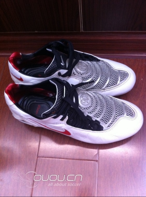 上海某现役球员落场(欣赏)