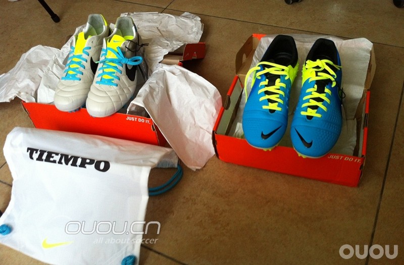 新鞋到了却没有鞋袋