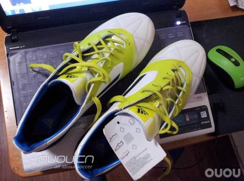 新入手F50 皮版 FG