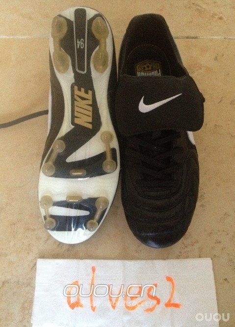 我是传奇控。-_,-