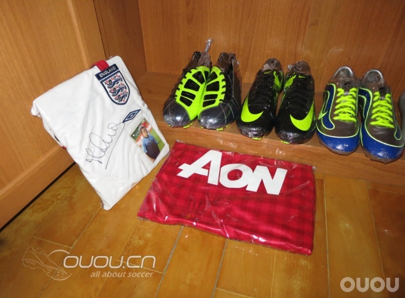 秀下球鞋水下经验。。