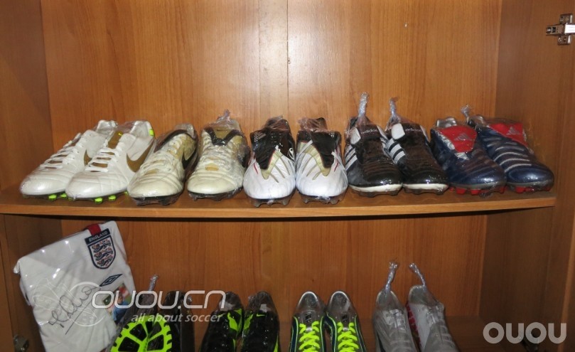 秀下球鞋水下经验。。