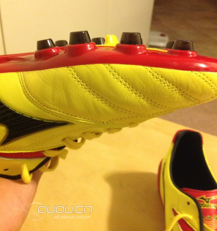 客观说说 Estrela NEO 优缺点,与刺客9鞋钉对比,给大家一些意见