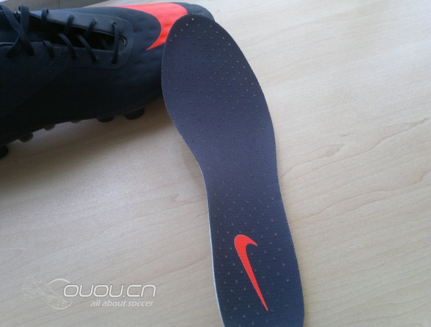 论坛首发 Nike Hypervenom Phatal 次顶级 黑/橙红配色