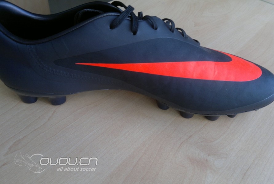 论坛首发 Nike Hypervenom Phatal 次顶级 黑/橙红配色