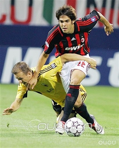 新入手猎鹰8 卡卡欧冠配色