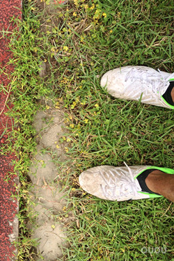 发一下穿了两个月的T90strike和试穿过的毒蜂,索尼克,刺客7