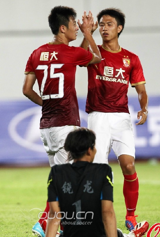 这个是新配色吗?在地球上第一次看到。