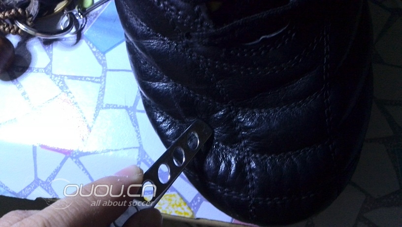 10R的脚感真是好的一塌糊涂….