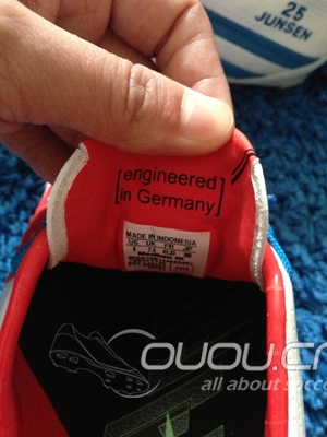 晒下刚到的PEDATOR LZ 2