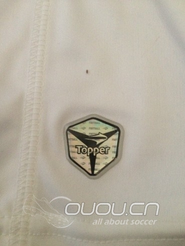 发张2013解放者杯老男孩客场11号马西罗德里格斯落场球衣!