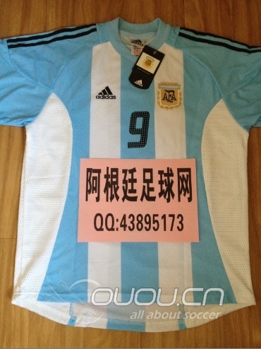 发张2002年阿根廷国家队巴蒂斯图塔球迷版球衣!