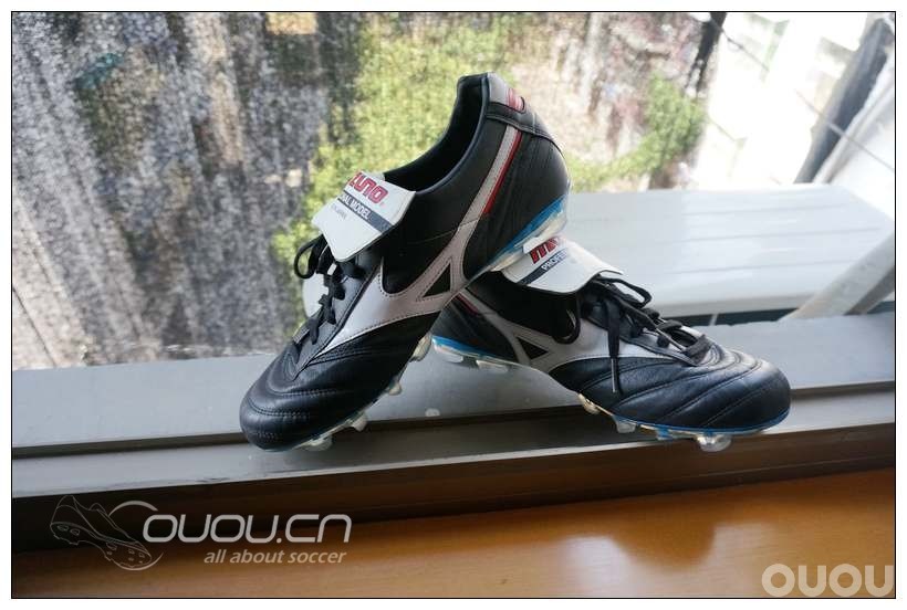 关键词 换底 日产 MORELIA (SG-FG) 水晶底 (日产球鞋换底实录)