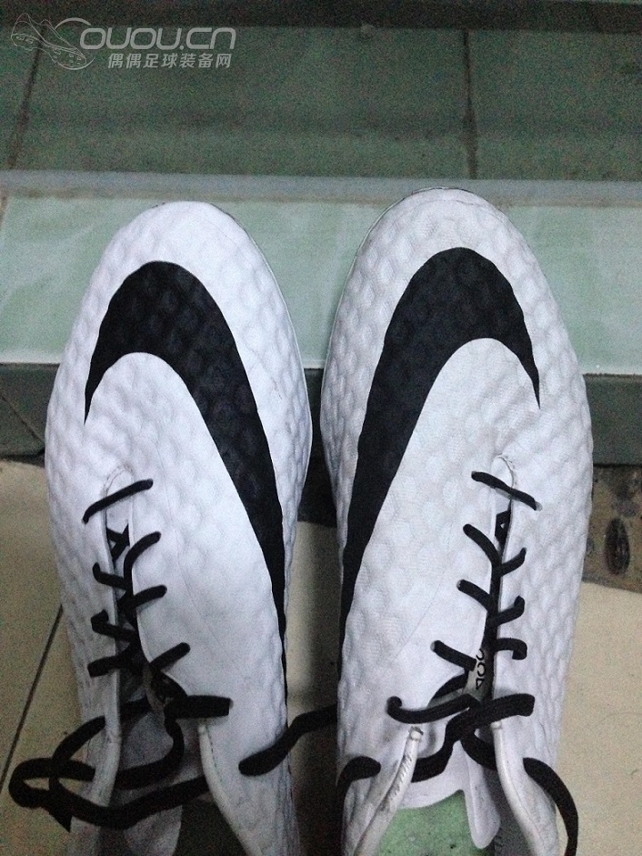 白蛇毒蜂第二季,关于白色的NIKESKIN清洗问题