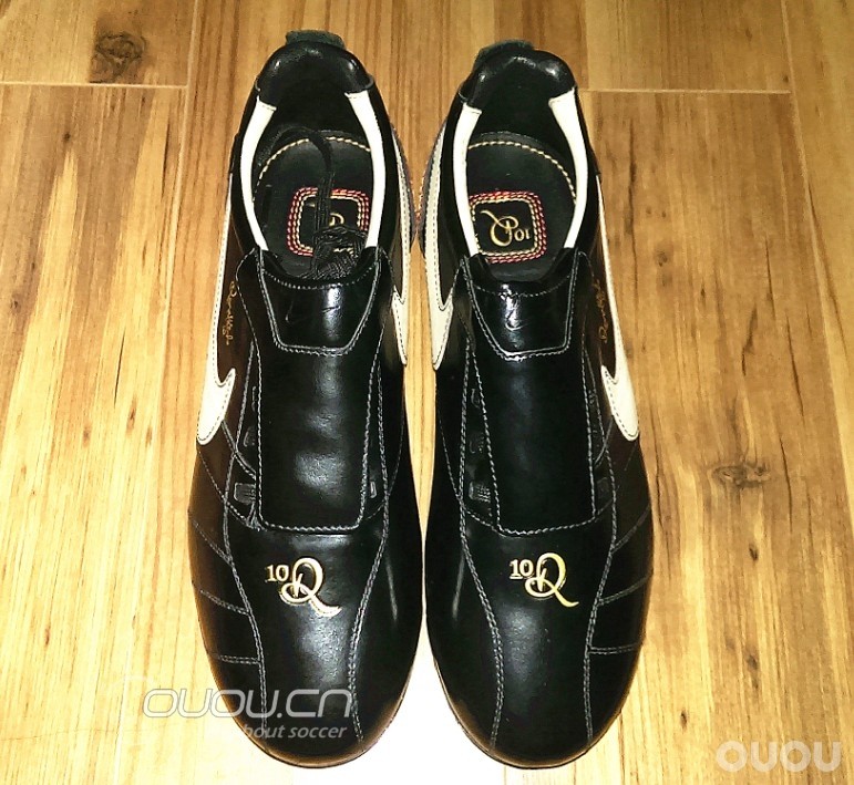 简约、复古、纯粹——小罗的个人私房菜Tiempo Ronaldinho SG赏析