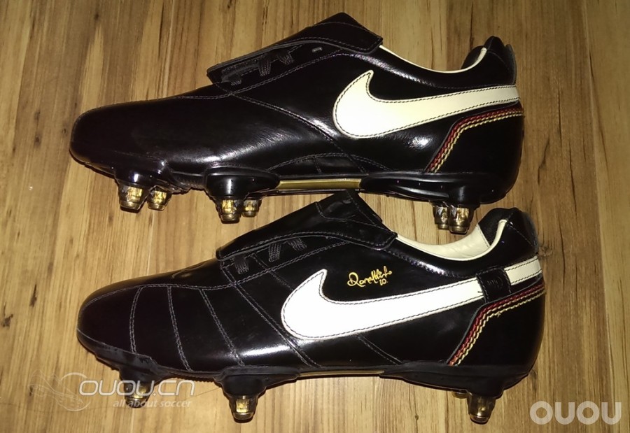 简约、复古、纯粹——小罗的个人私房菜Tiempo Ronaldinho SG赏析