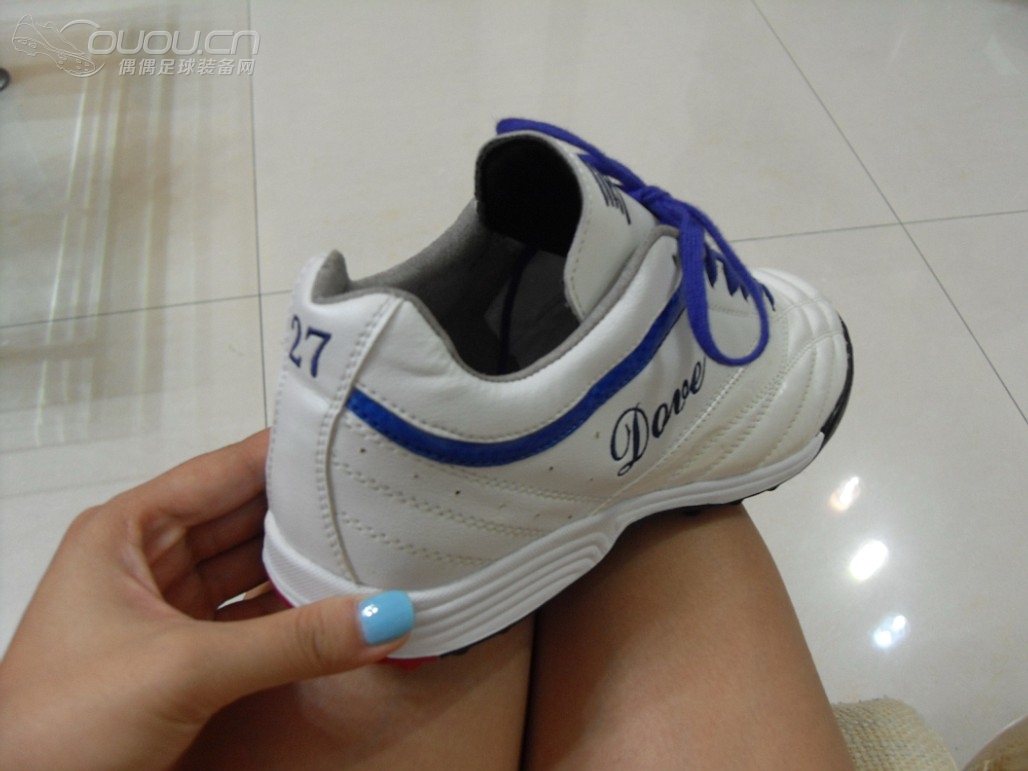 最近很火的国产袋鼠皮球鞋“灵鹰”今天到手了!