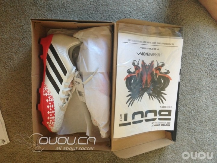 是首发么?次顶级PREDATOR LZ2白红配色