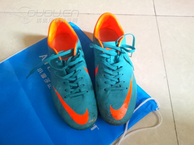 来偶偶蛮久了,晒晒自己的实战鞋