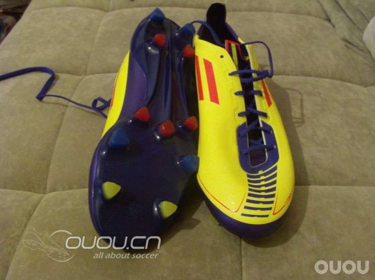 ▁▂▃▅▆▇▉▉▉▉▉▊▊▊▊▊▊▊▊▊▊▊彩钉F50,求鉴定!!▁▁▁▁▁▁谢谢!